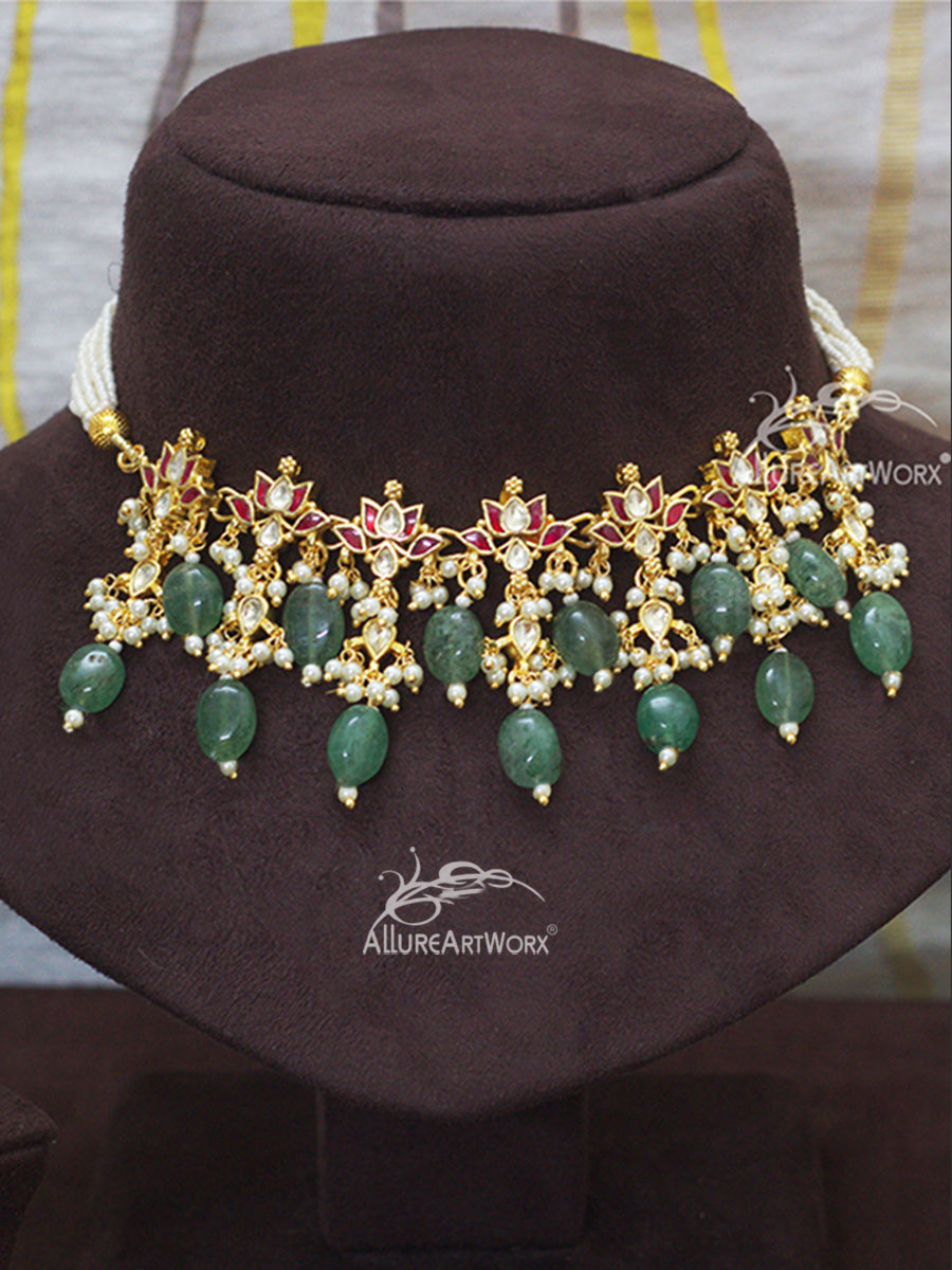 Lotus Choker